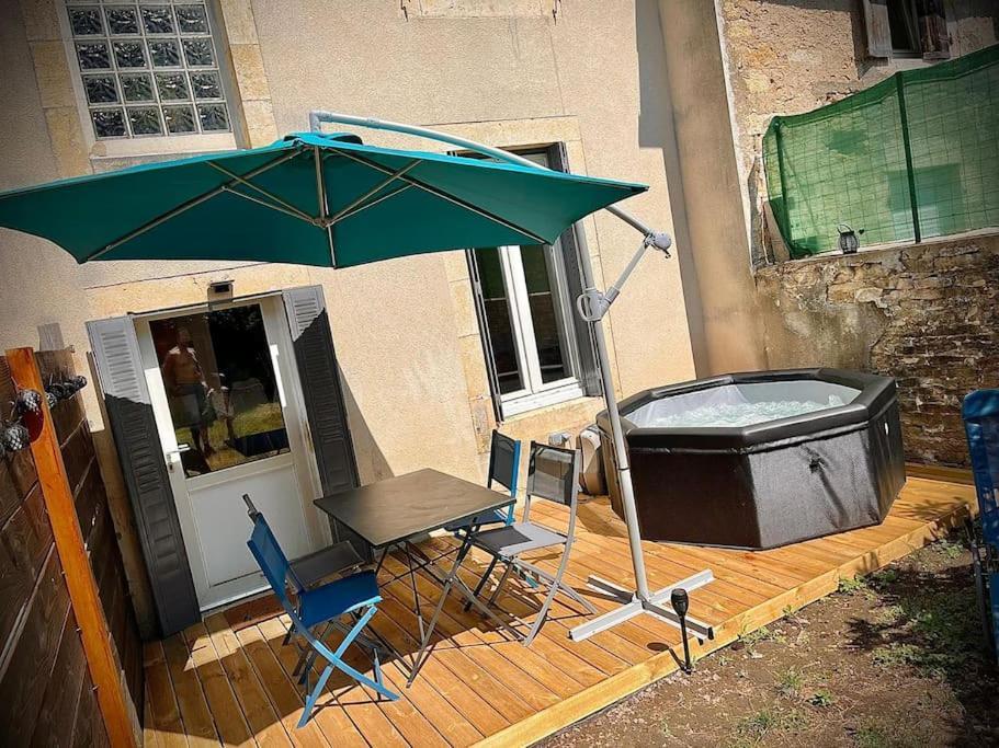 Scey-sur-Saone-et-Saint-Albin Tres Bel Appartement Avec Jardin Et Jacuzzi מראה חיצוני תמונה